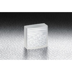 Achromatische Zylinderlinse, D: 15x15 mm, f: 25 mm, N-SF5, BK7